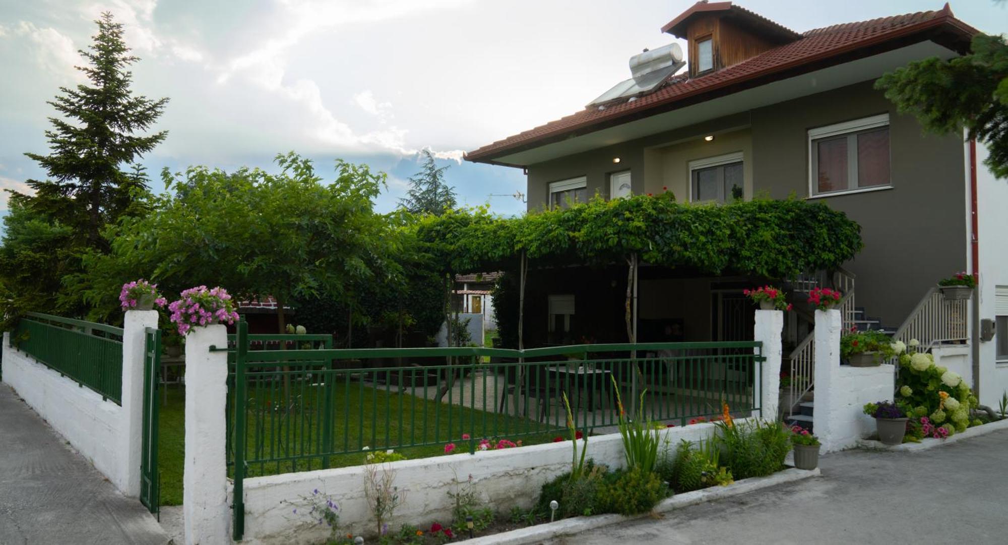 Xrysa's House Apartment Aridaia